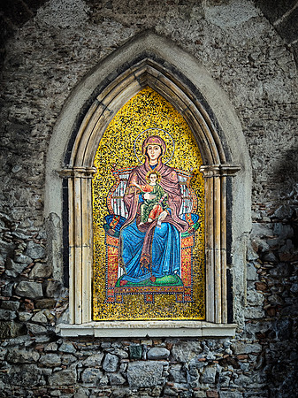 Madonna and Baby Jesus Mosaic, Torre dell'Orologio, Taormina Sic